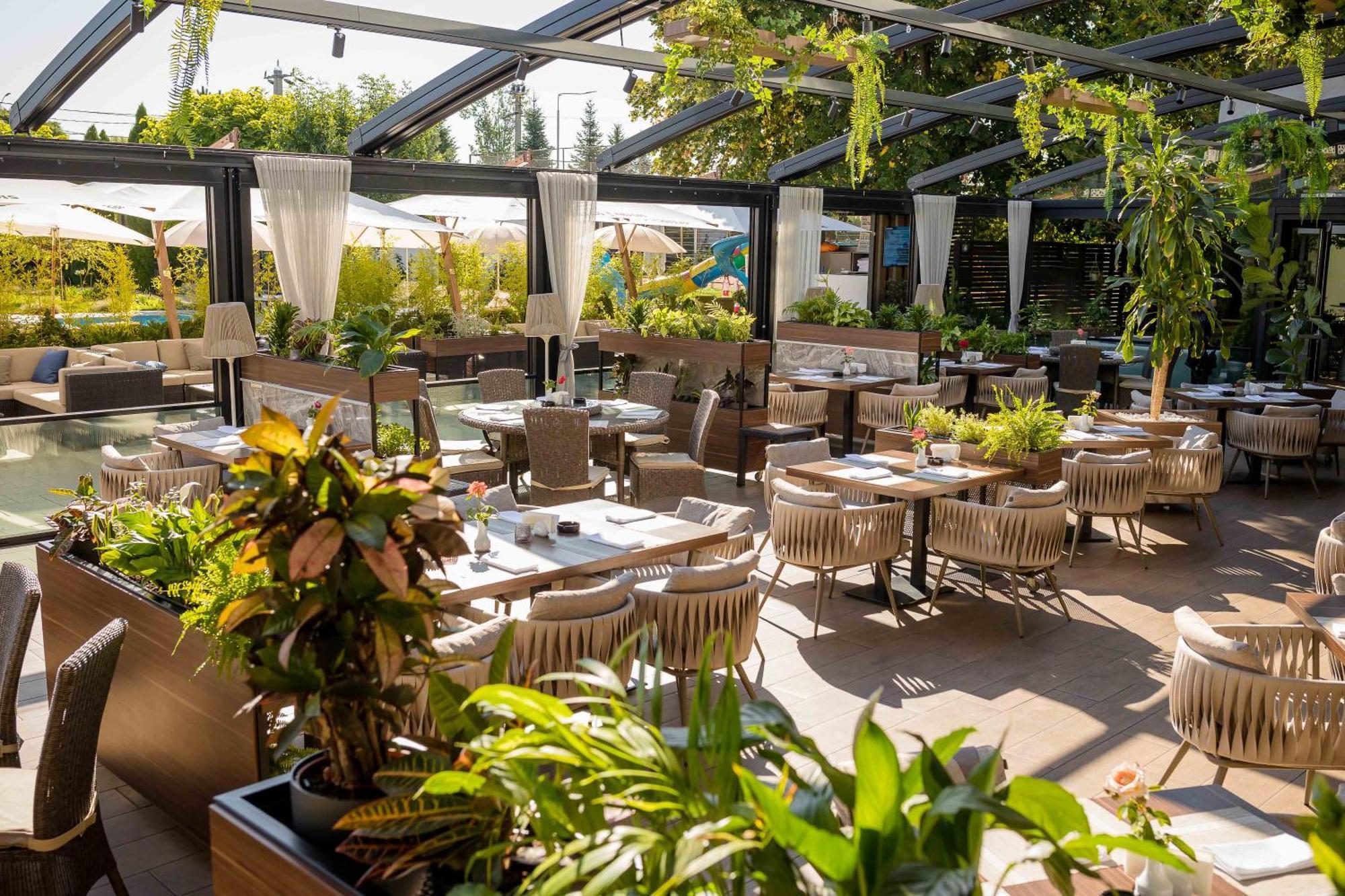 Sky Blue Hotel & Spa Paulesti  Dış mekan fotoğraf