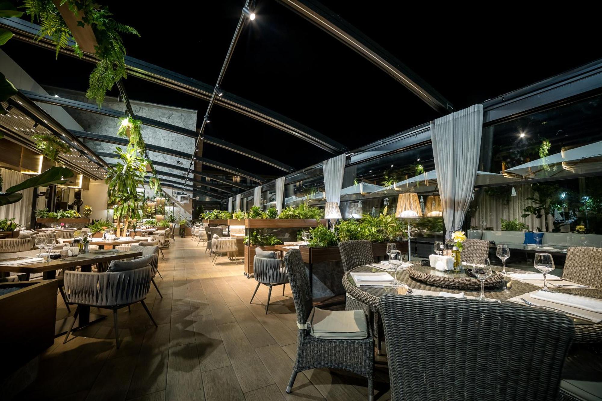 Sky Blue Hotel & Spa Paulesti  Dış mekan fotoğraf