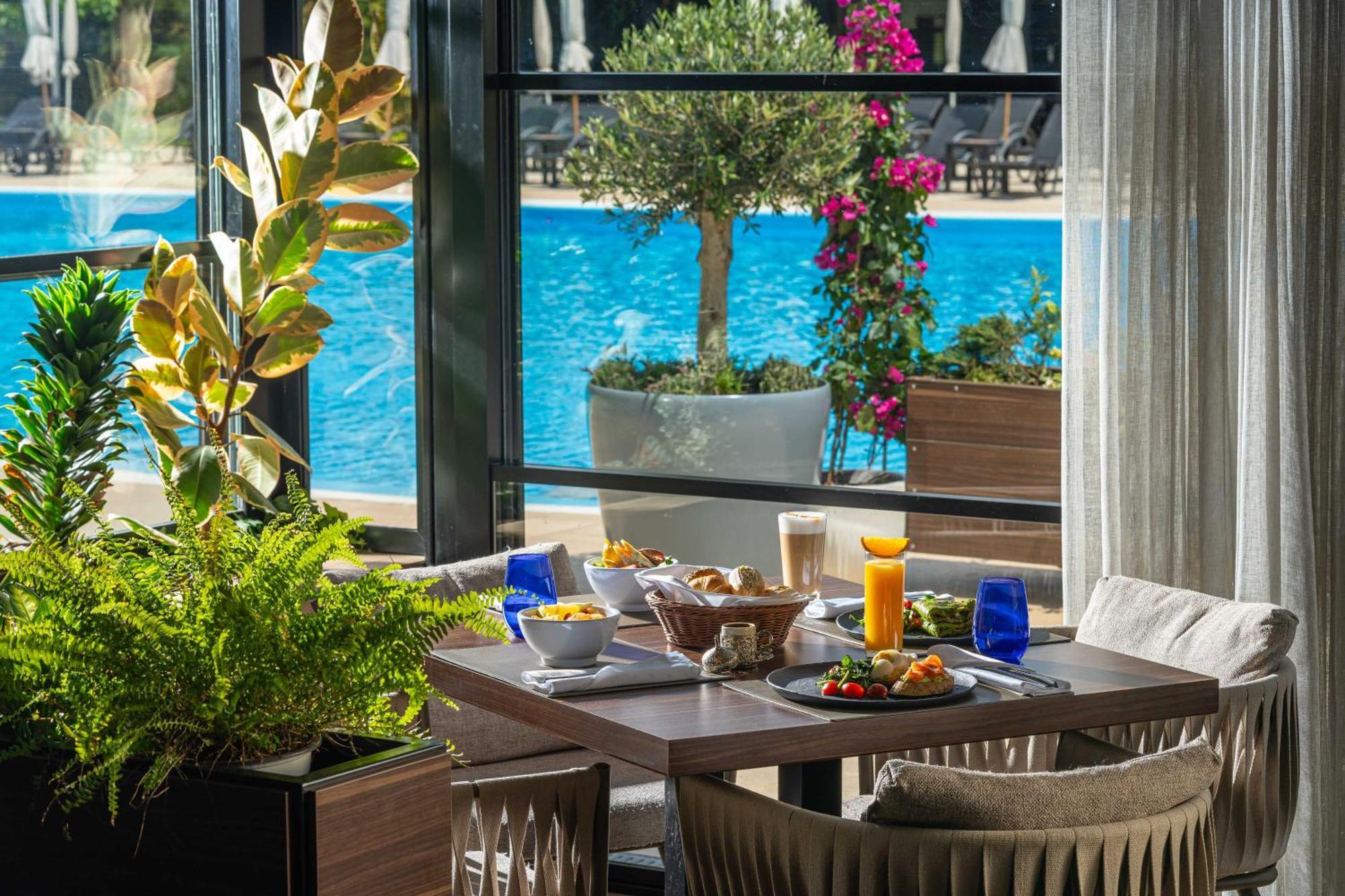 Sky Blue Hotel & Spa Paulesti  Dış mekan fotoğraf